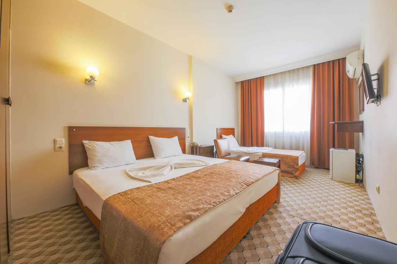 Hosta Otel Mersin  Zewnętrze zdjęcie